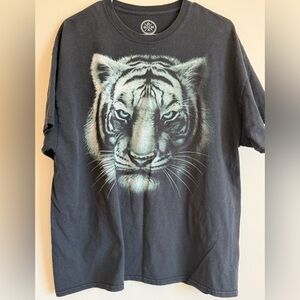 DOM White Tiger Graphic Tee • Black Big Cat Print • XL